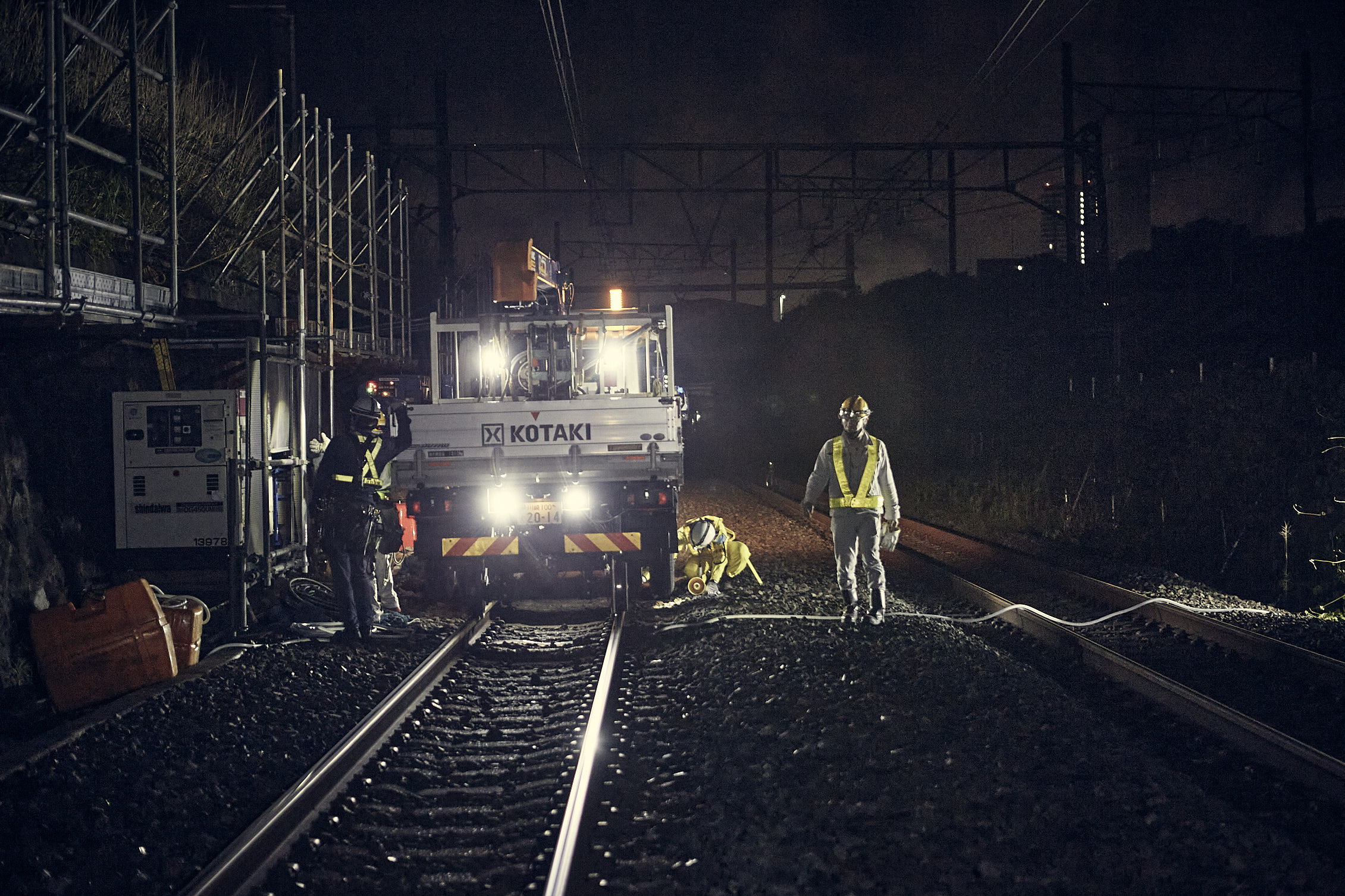 鉄道工事の夜間作業